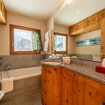 Abitaziun Staz 2 - Apartment Pontresina